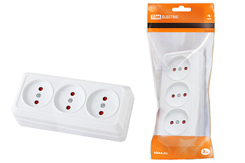 Розетка 3-х местная горизонтальная 2П открытой установки IP20 10A с з/ш белая "Ладога