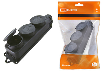 Розетка трехместная с заглушками каучук 2Р+РЕ 16А 250В IP44 TDM 
